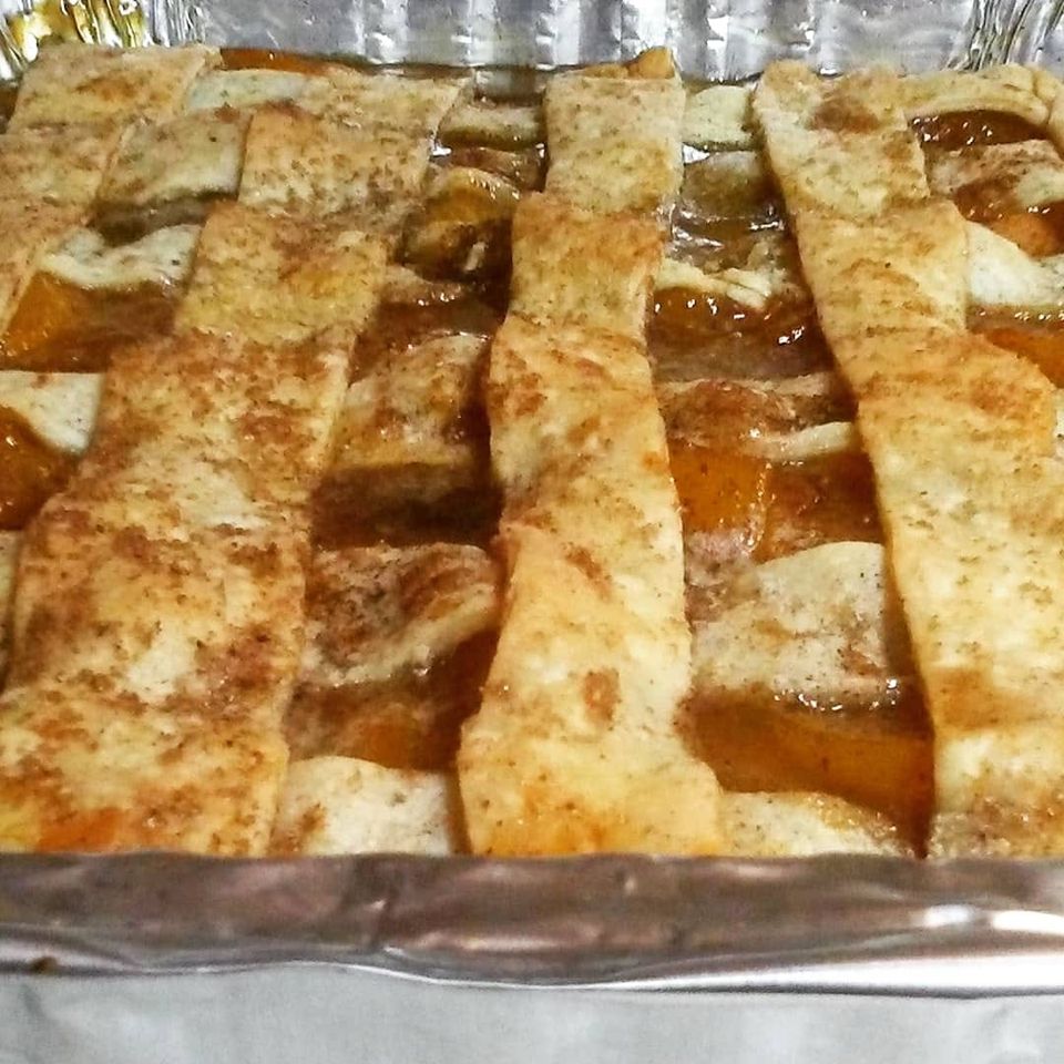 Deep Pan Peach Cobbler